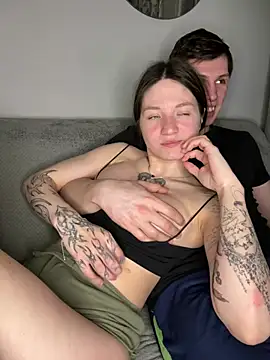 horny_milkis webkamerás műsora