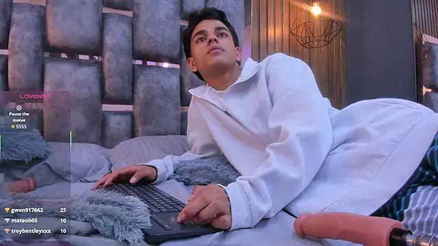 Онлайн чат XXX owen__johnson