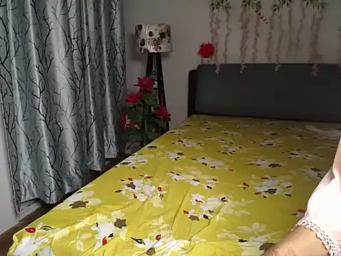 XXX chat uživo modela _Shanvii_