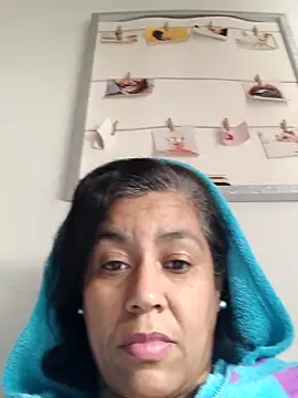 XXX chat uživo modela Molly_newman6