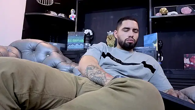 matteosantos Live XXX-Chat