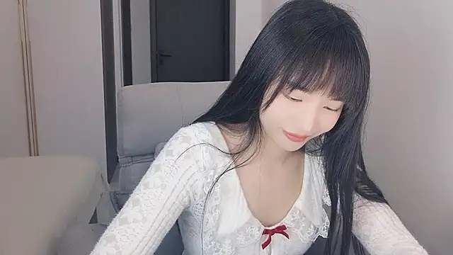 Lisa-3333's Live XXX Chat