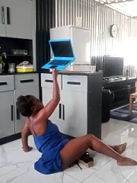 Chat XXX en directo de matureexoticdance