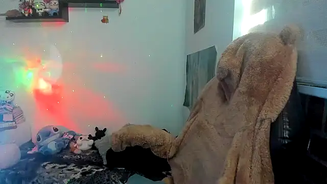 Chat +18 de Shaddycute_ ao vivo