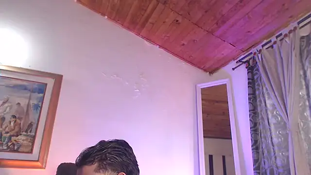 Chatroom XXX en direct de ArturoCardona_