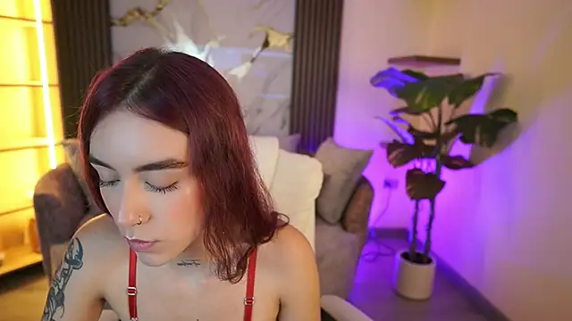 TessaaFox Chat XXX in diretta