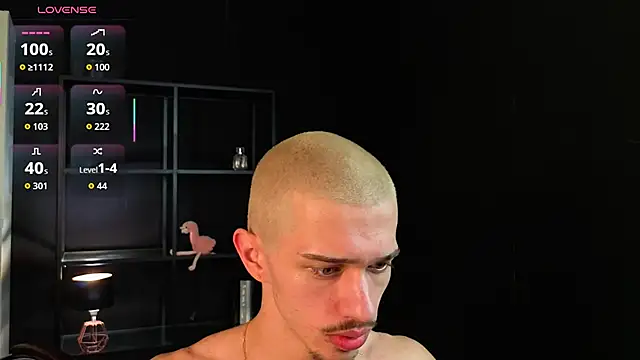 Chatroom XXX en direct de KaydenDrew