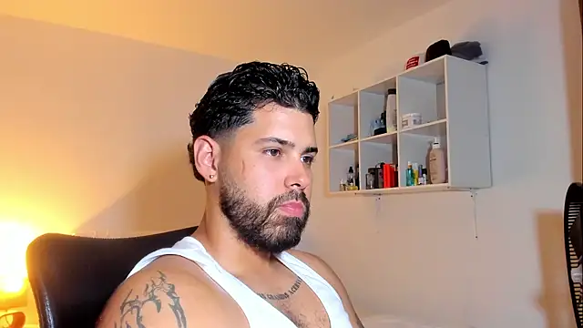 Justyn_Torres live XXX chat