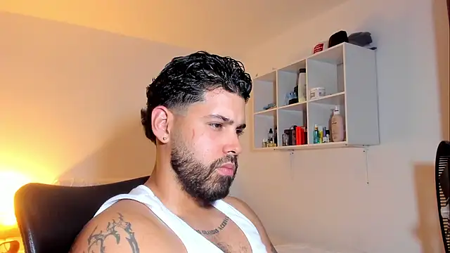 Justyn_Torres live XXX chat