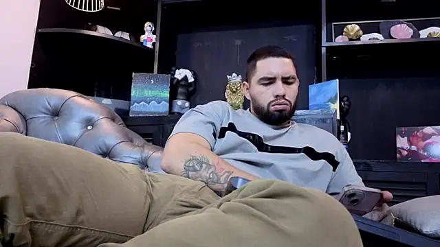 matteosantos live XXX chat