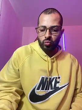 magnumchris Pertunjukan Webcam