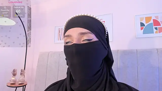 rawiyaのライブXXXチャット