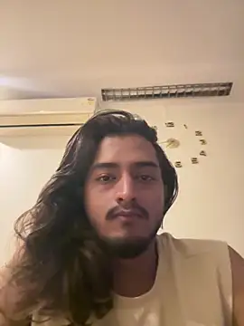 Seenu2199: διαδικτυακό σόου στην κάμερα