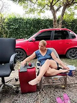 hotandfierylatinos2023のウェブカメラショー