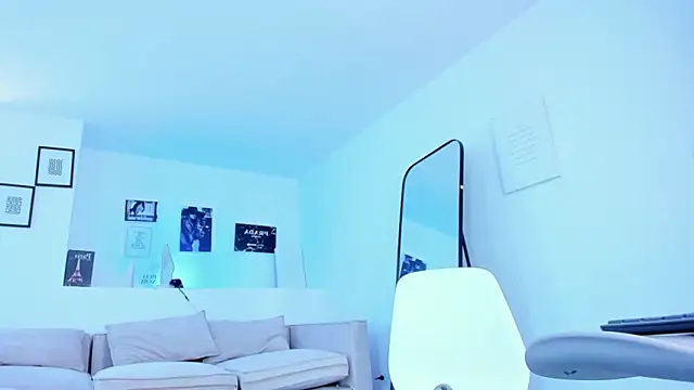 Sasha_belova Adlı Modelin Canlı XXX Sohbeti