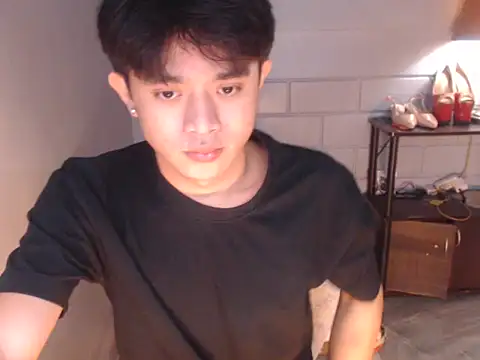 NautyBoyBrazeen_143 Pertunjukan Webcam