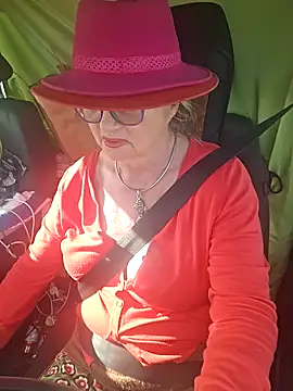 Hot-Muci Live XXX-Chat