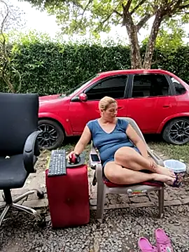 hotandfierylatinos2023 Adlı Modelin Canlı XXX Sohbeti