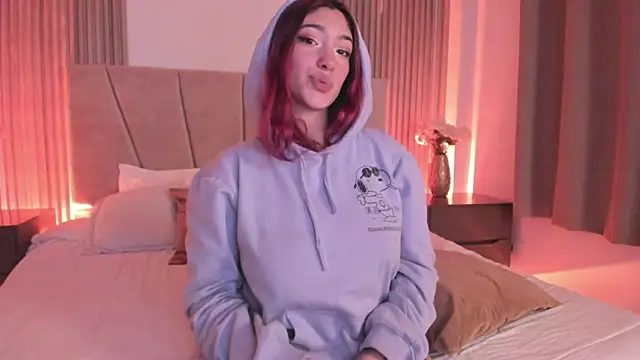 Chat +18 de Victoria_Beaumont ao vivo