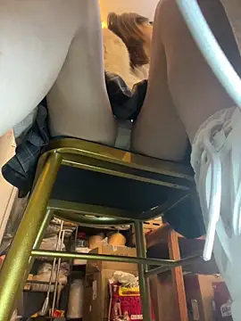 littleqiu Adlı Modelin Canlı XXX Sohbeti