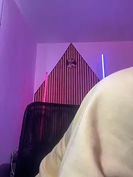 magnumchrisのライブXXXチャット