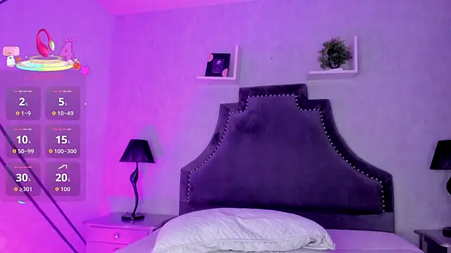 Онлайн чат XXX KarelyMitchel