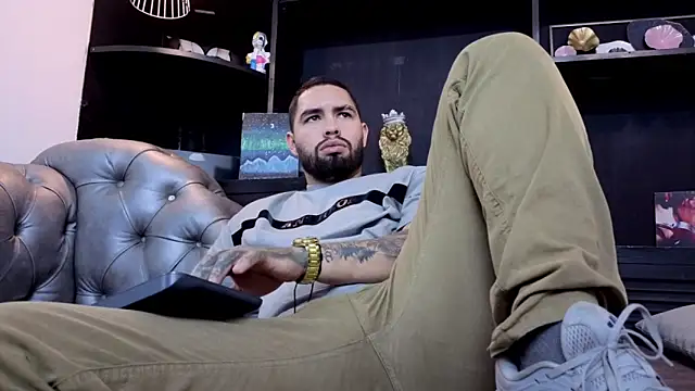 matteosantos' Live XXX Chat