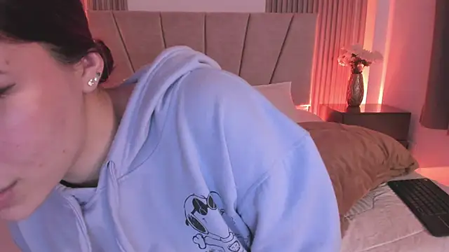 Victoria_Beaumont: απευθείας συνομιλία ΧΧΧ