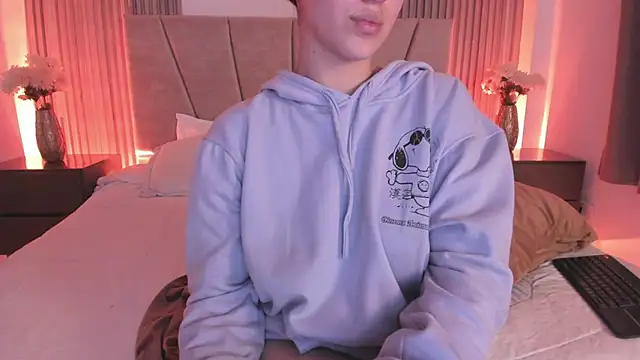 Victoria_Beaumont's Live XXX Chat