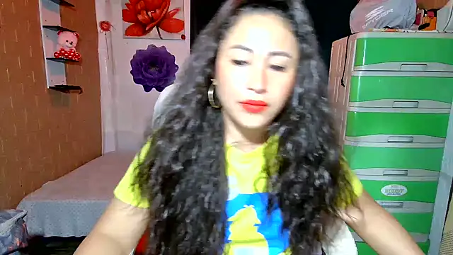 Filipina_Desire's Live XXX Chat