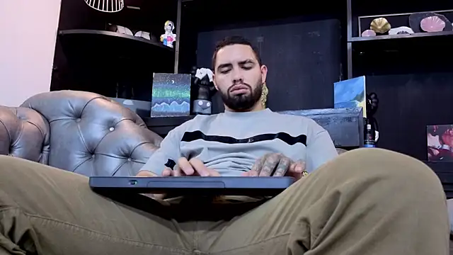 Chat +18 de matteosantos ao vivo