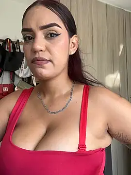 XXX chat uživo modela Sara-77