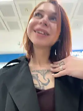 RosieSecret Chat XXX in diretta