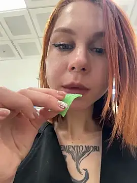 RosieSecret's Live XXX Chat