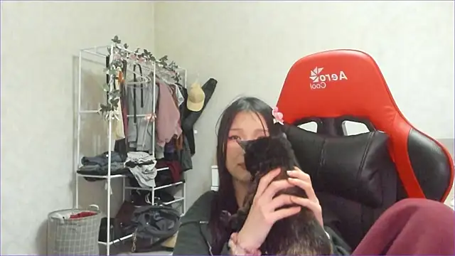 wastforu's Live XXX Chat