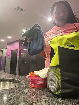 CoCoGoddess_'s Webcam Show