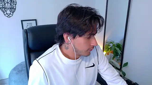 แชท XXX สดของ Elian_savoy