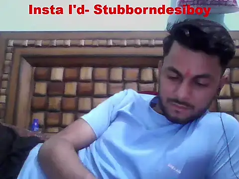 แชท XXX สดของ Stubborndesiboy