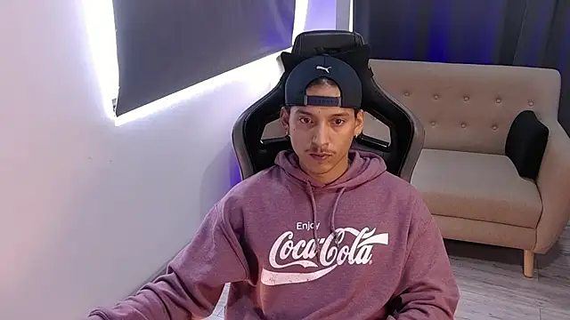 Liam_V Live XXX-chat