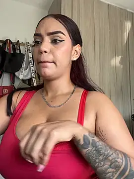 Sara-77 Pertunjukan Webcam