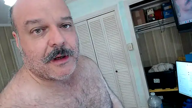 bullmusclejoe's Webcam Show