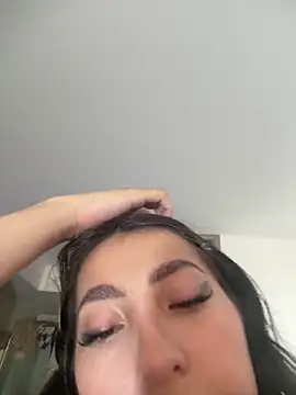 _QaraH – Naživo XXX chat