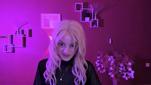 mia_starrr_ live XXX chat