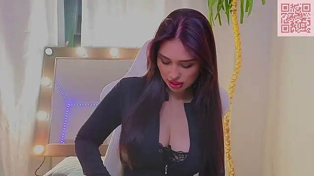 Sofia_Plump Show Webcam