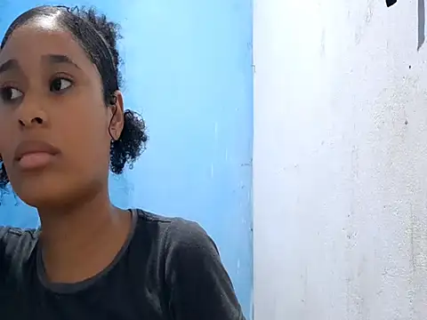 Czat XXX na żywo – MadelynStamant