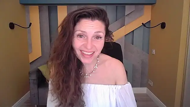 EllaLong Adlı Modelin Canlı XXX Sohbeti