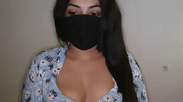 Reddy_Trisha's Webcam Show