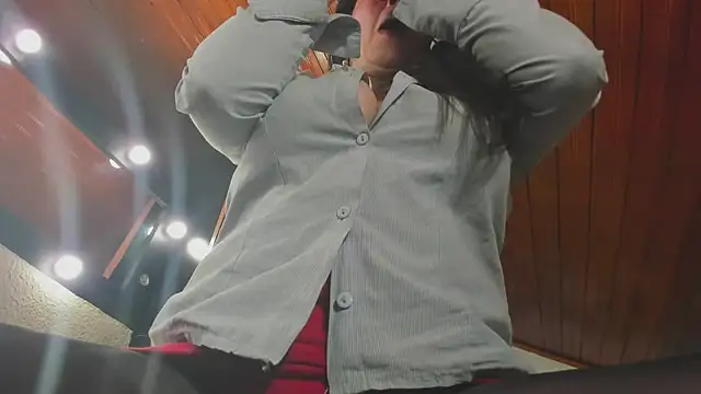 Chat XXX en directo de katherine_blair