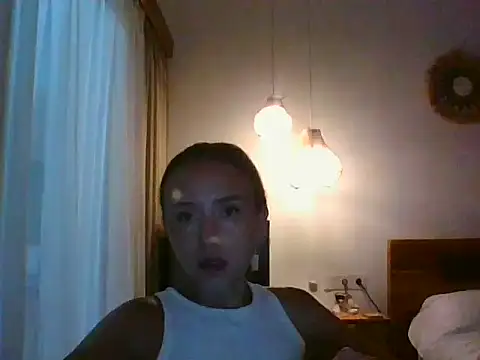 Nyvoria – Live XXX-chat