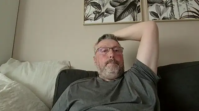 doudou310 webcam show